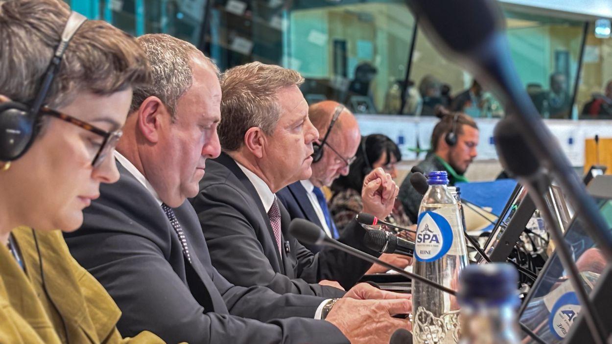 El presidente de Castilla La Mancha, Emiliano García Page, durante la reunión del Comité de la Regiones (CdR). JCCM. (2)