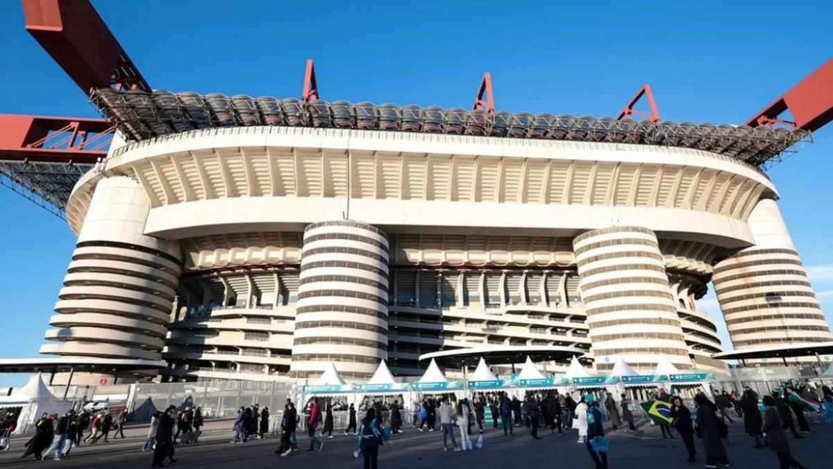 Fachada de San Siro| EP