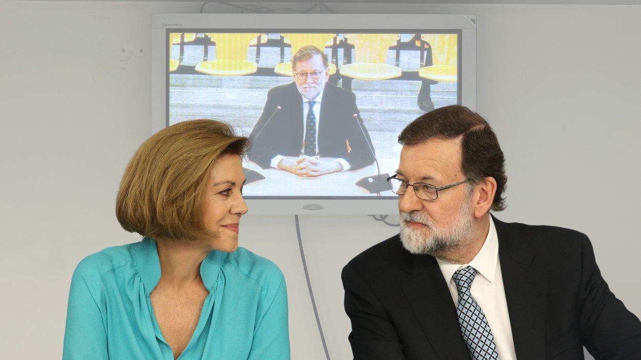 Rajoy lo niega todo, Cospedal reconoce lo probado y ambos sostienen que la Kitchen no existió. Montaje de elaboración propia.