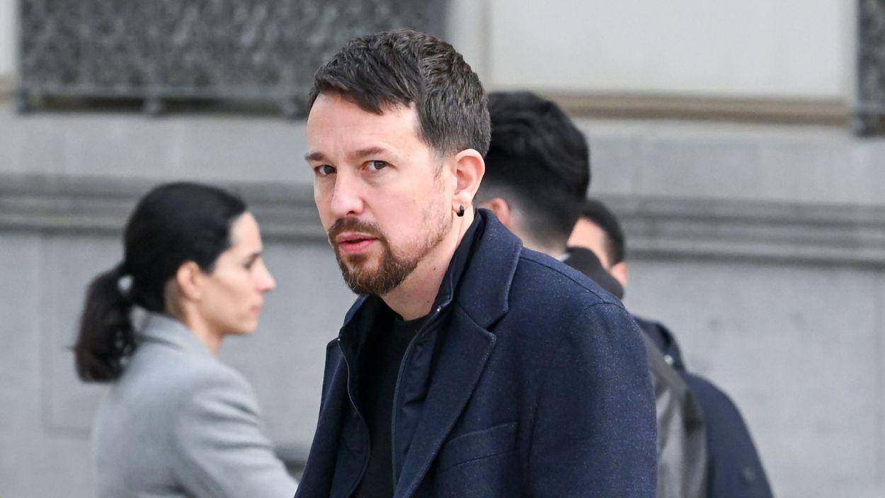 El exlíder de Podemos, Pablo Iglesias, a su llegada a la Audiencia Nacional para declarar como testigo del 'caso Dina'. EP