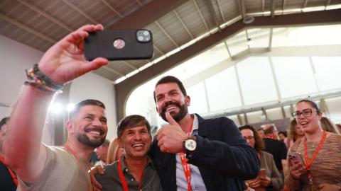 Cotrina integra a sus rivales de primarias en la nueva dirección del PSOE de Extremadura