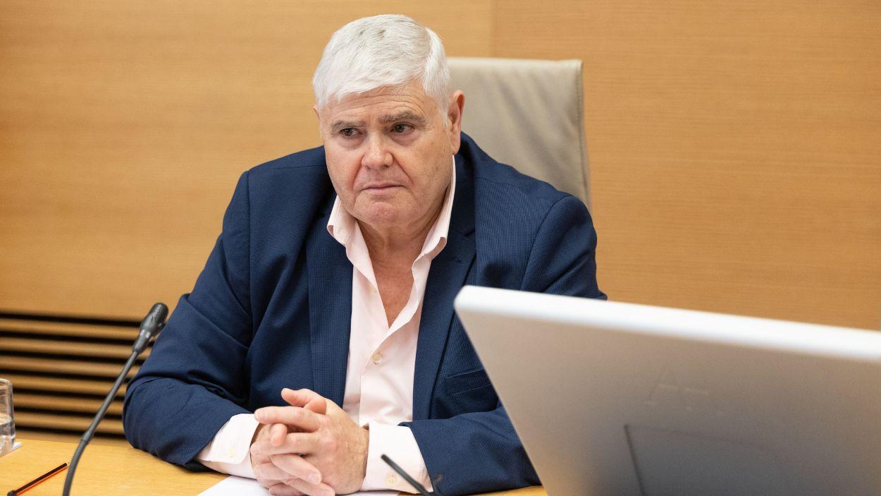 El ex jefe del Consorcio Provincial de Bomberos de Valencia José Miguel Basset ante la Comisión de Investigación de la DANA. EP.