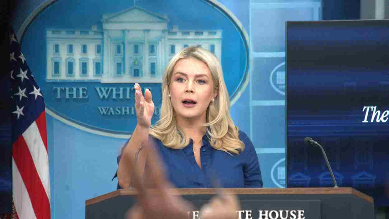 La Casa Blanca culpa a la izquierda y a los medios por el ataque de la cena de corresponsales