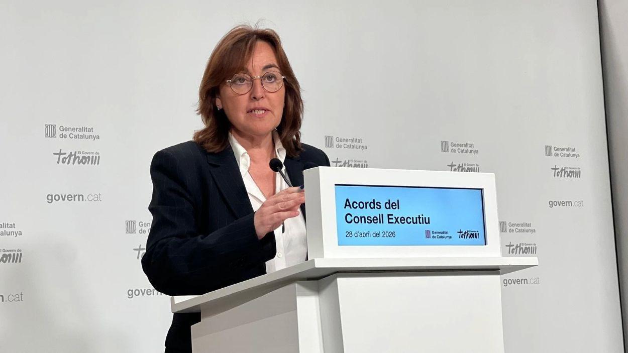 La consellera de Territorio y Vivienda y portavoz del Govern, Sílvia Paneque, en la rueda de prensa posterior al Consell Executiu del 28 de abril de 2026. EP