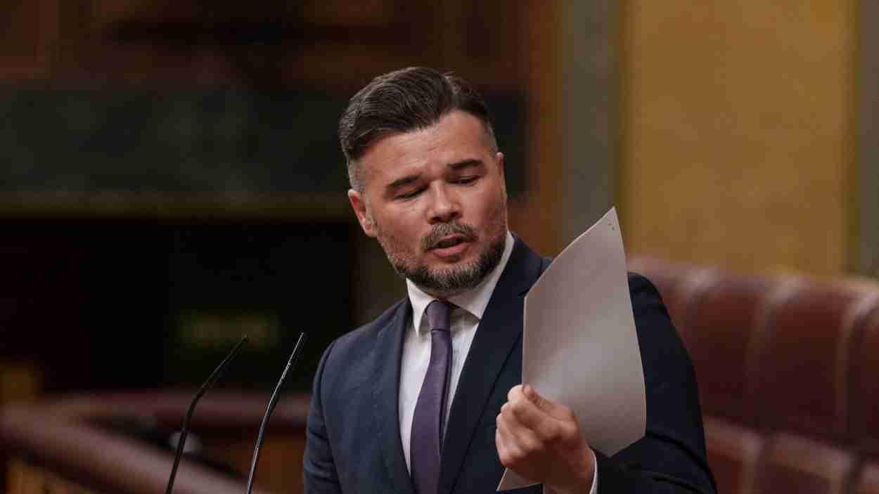 Rufián retrata a Junts por su ‘no’ al decreto de vivienda. EP