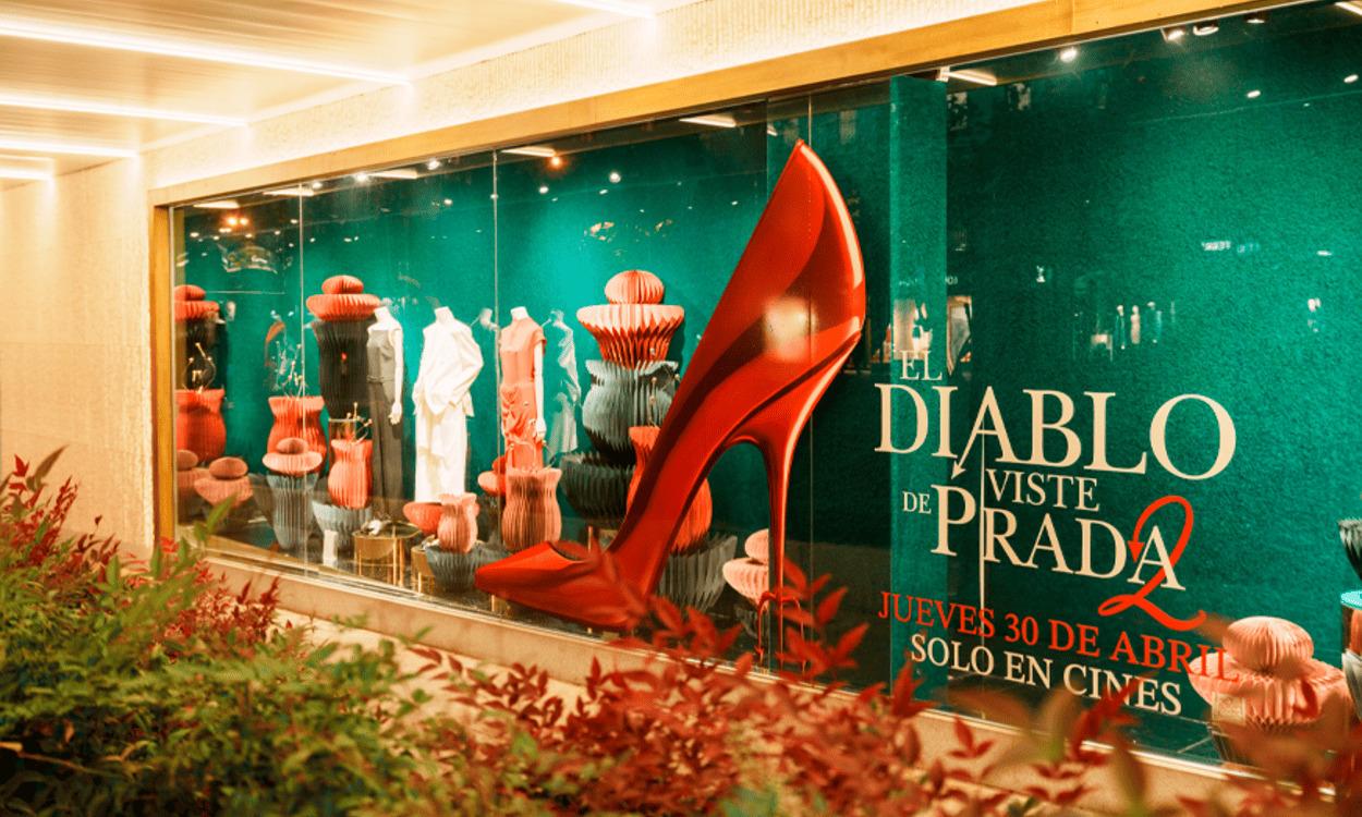 El Corte Inglés Designers, presenta una propuesta experiencial inspirada en el universo estético de 'El diablo viste de Prada 2'. EL CORTE INGLÉS 
