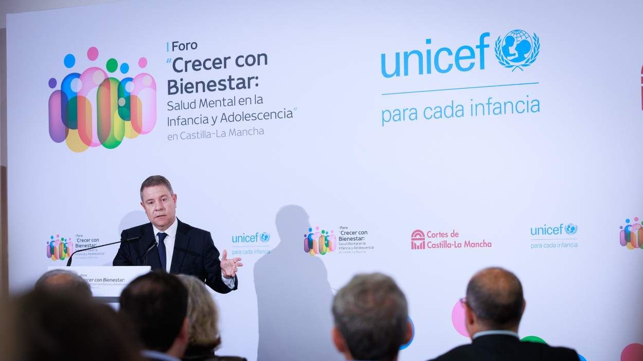 El jefe del Gobierno regional, Emiliano García-Page, inaugura, en Toledo, el I Foro ´Crecer con bienestar. Salud mental en la infancia y adolescencia´. JCCM.