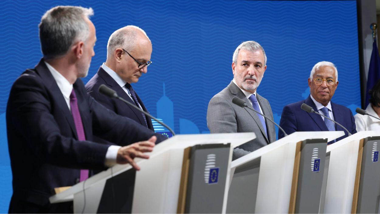 El alcalde de Barcelona, Jaume Collboni, y el presidente del Consejo Europeo, António Costa, en Bruselas. Ayuntamiento de Barcelona 