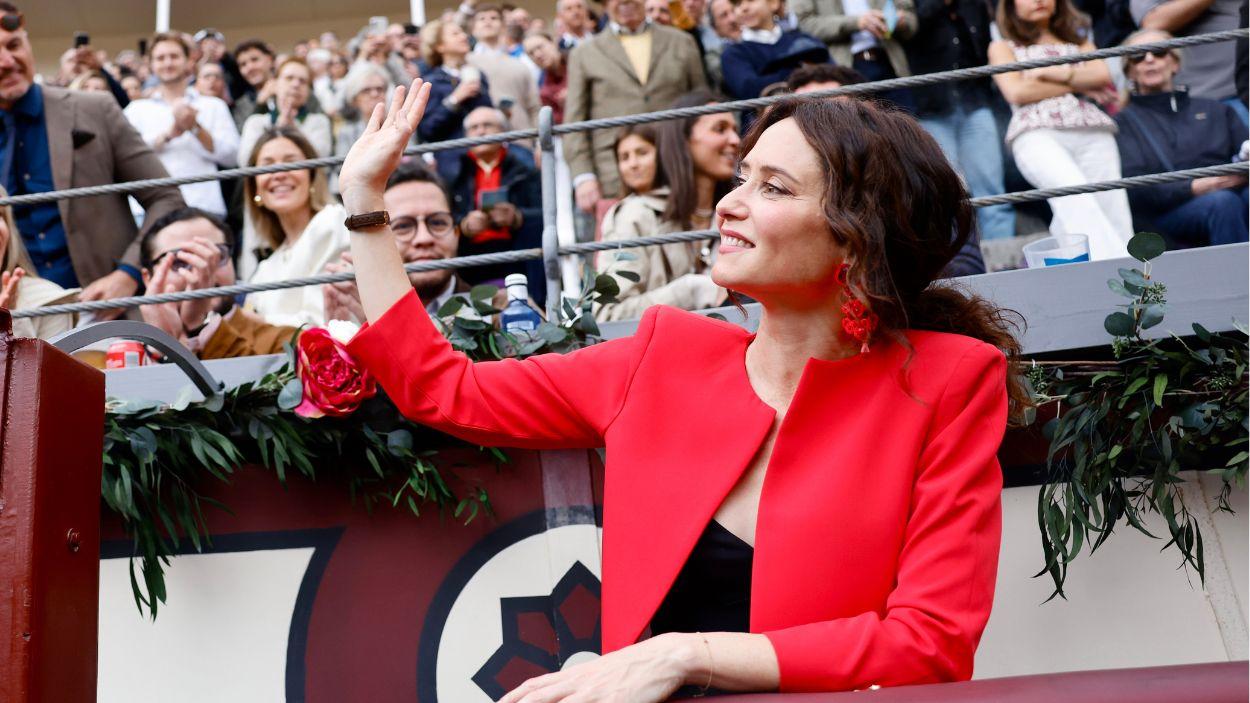 La presidenta de la Comunidad de Madrid, Isabel Díaz Ayuso, durante una corrida en la plaza de toros de Las Ventas. Comunidad de Madrid