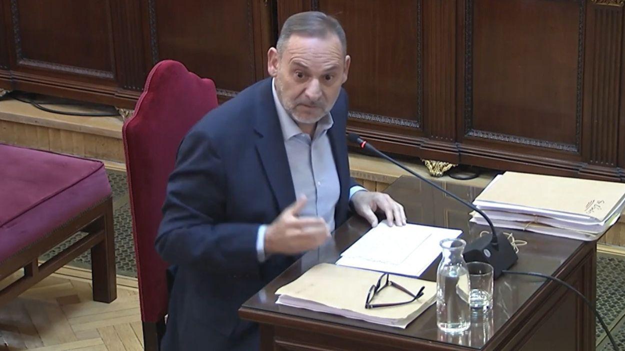 El exministro de Transportes José Luis Ábalos declara como acusado en el juicio del Tribunal Supremo por las presuntas irregularidades en la compra de mascarillas. EP.