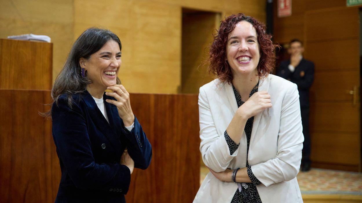  La portavoz del grupo parlamentario Más Madrid en la Asamblea de Madrid, Manuela Bergerot, y la portavoz adjunta del grupo parlamentario Más Madrid, María Pastor. EP.