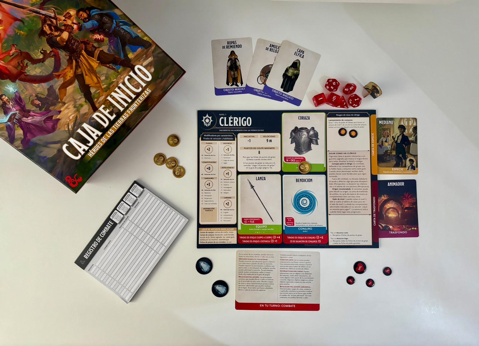 La caja incluye cientos de fichas, tokens y marcadores para las partidas.