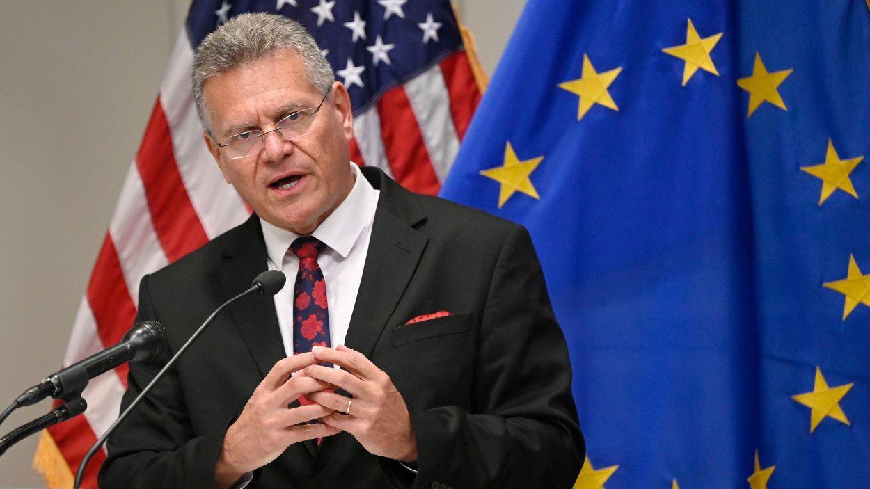 El comisario europeo de Comercio, Maros Sefcovic, durante una rueda de prensa en Washington
