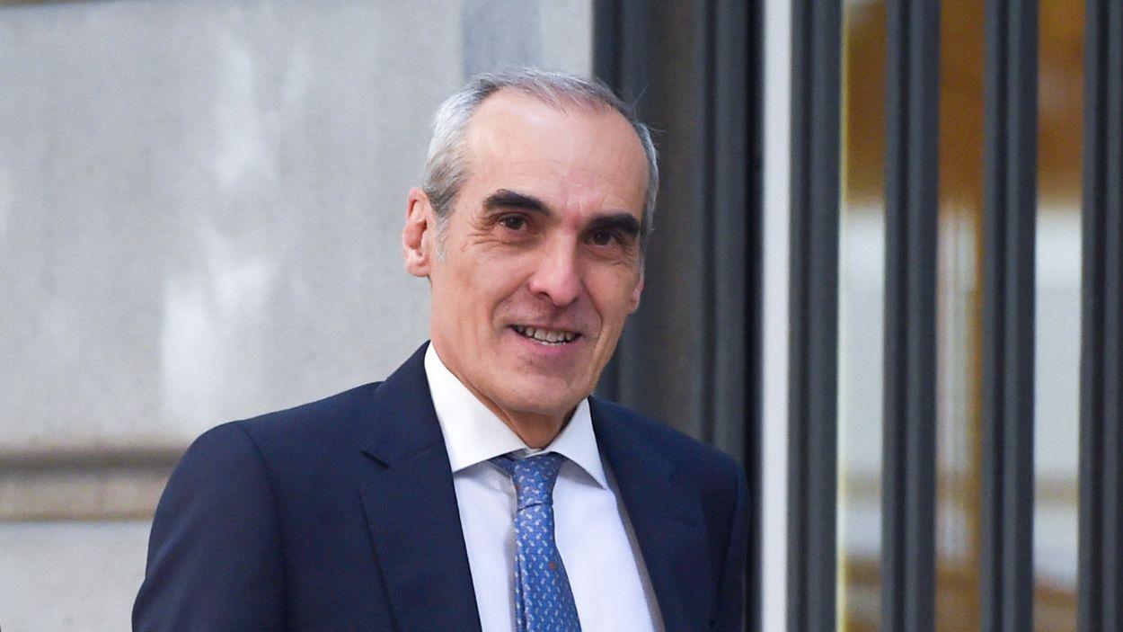Alejandro Luzón, el fiscal que 'pasa' de Montoro, pide rebajar la condena a Aldama y ya piensa en 2027. EP.