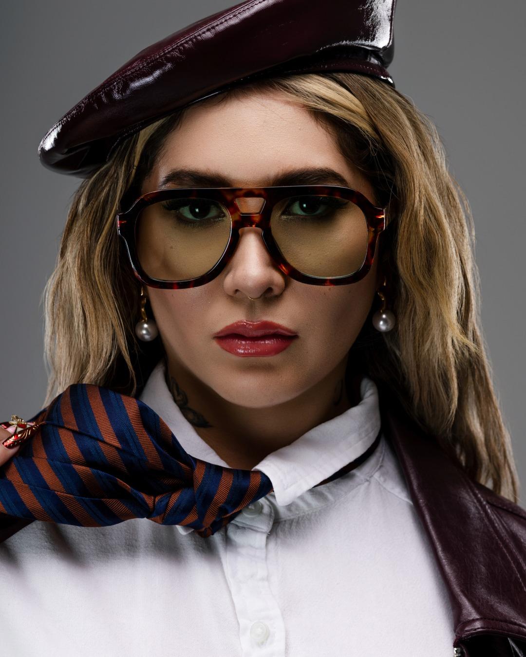 Lily García por Xmag