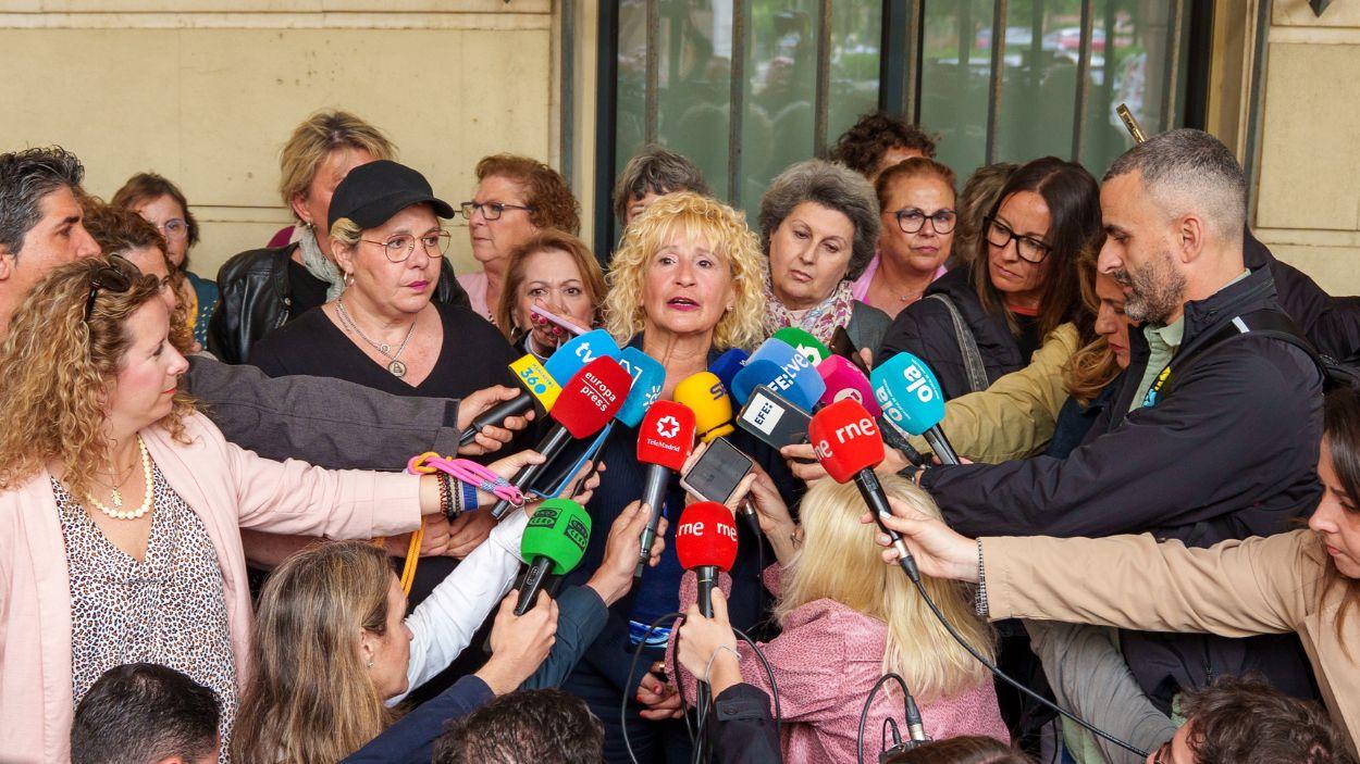 La presidenta de Amama es Ángela Claverol atiende a los medios de comunicación / Archivo EP