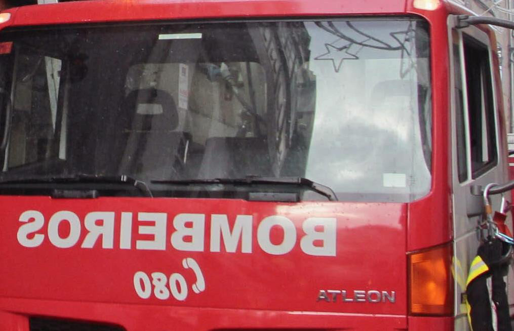 Frontal de un camion de bomberos