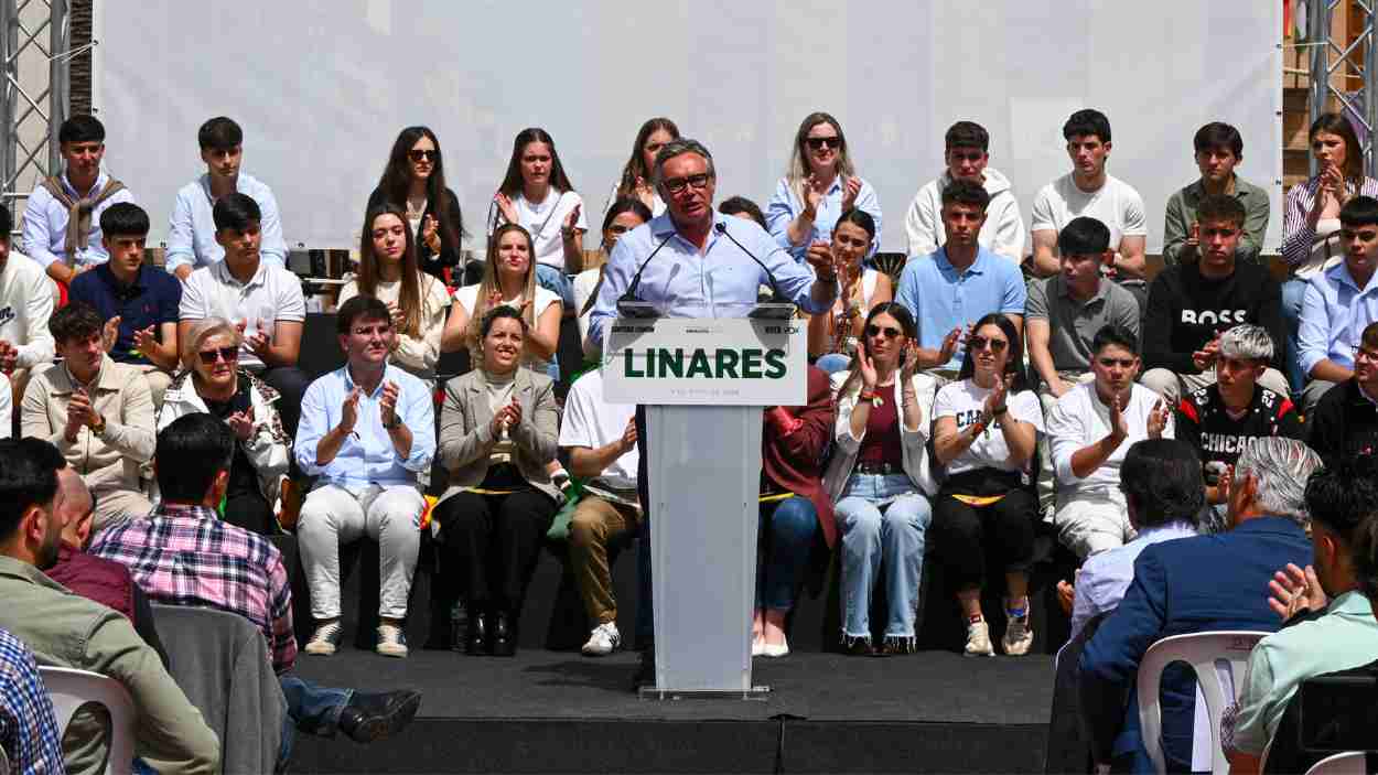 Vox asegura no abstenerse si Moreno Bonilla no alcanza la mayoría absoluta. EP