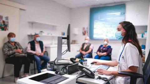 Madrid lidera la libre elección sanitaria en España y consolida el modelo con la valoración más alta del país