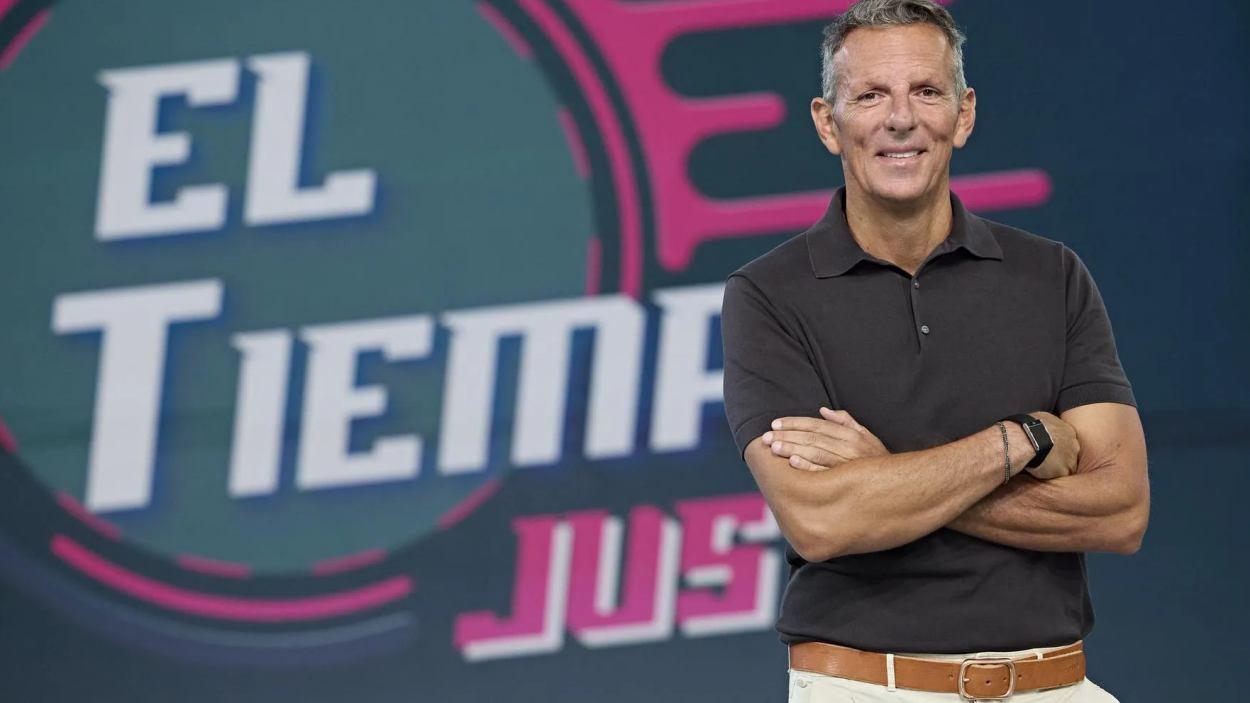 Joaquín Prat, presentador de 'El Tiempo justo' (MEDIASET)