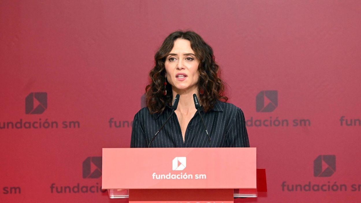 La Presidenta de la Comunidad de Madrid, Isabel Díaz Ayuso, durante la entegra de los galardones a los autores premiados en la 48ª edición de los Premios SM de Literatura Infantil. EP.