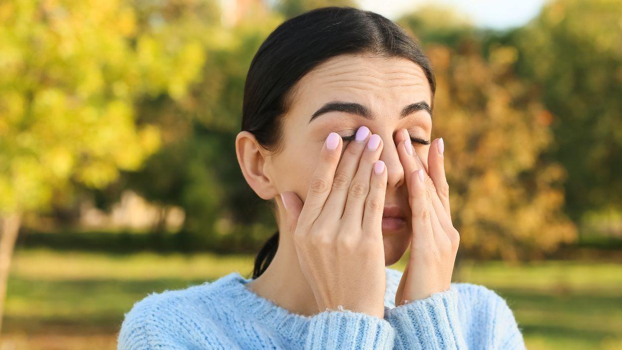 Labios hinchados o inflamación en la garganta: cuándo un angioedema puede convertirse en una urgencia médica