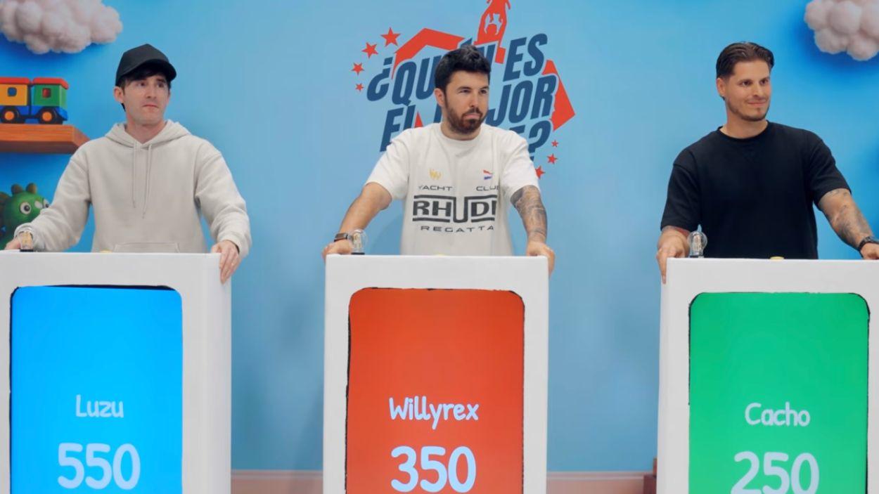 Luzu, Willyrex y Cacho compiten por ver quién es el mejor padre en un concurso de Ibai. 