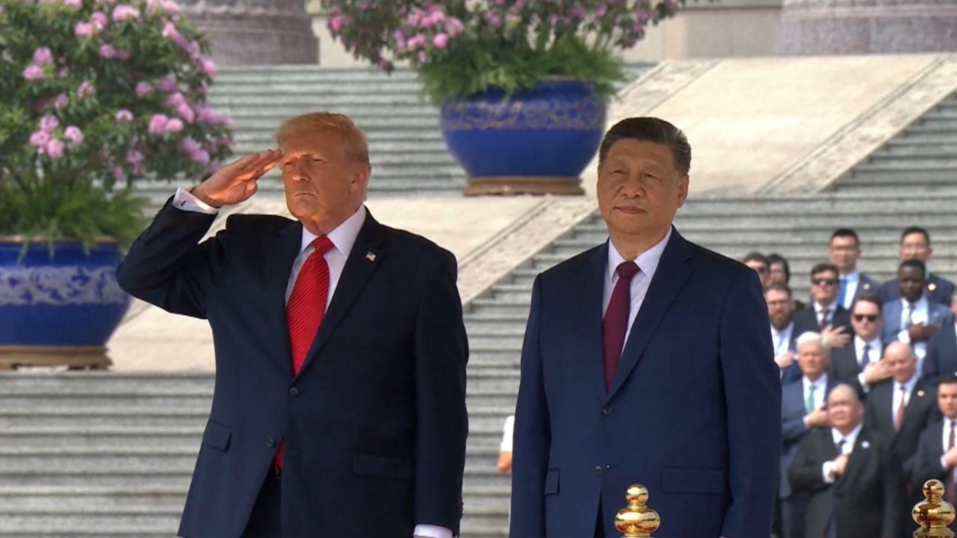 Donald Trump y Xi Jinping durante el recibimiento al estadounidense en el Gran Salón del Pueblo de China