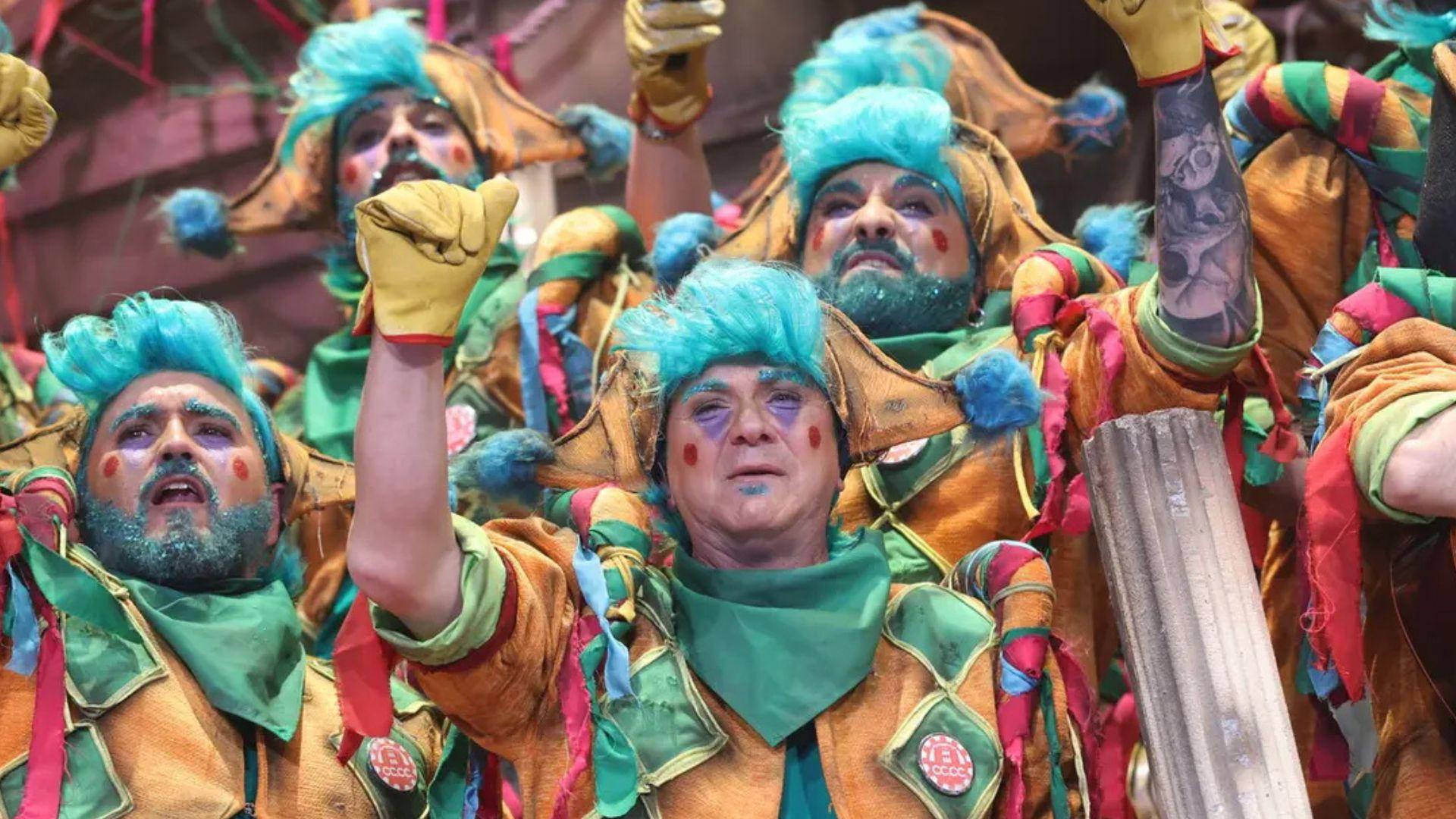 El coro 'El Sindicato' en las semifinales del Carnaval de Cádiz 2026