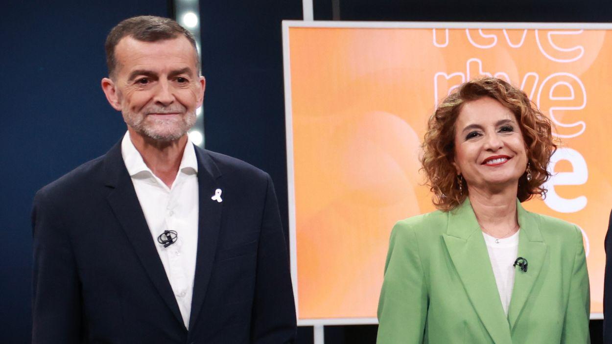 El coordinador federal de Izquierda Unida (IU), Por Andalucía, Antonio Maíllo, y la secretaria general del PSOE-A, María Jesús Montero / Archivo EP