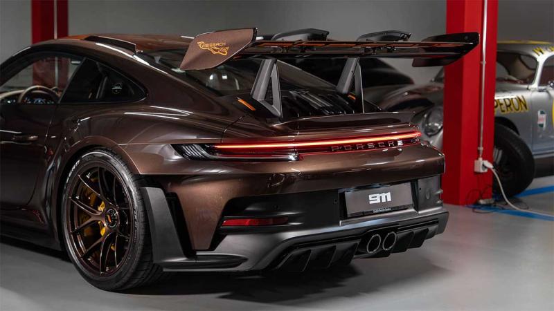 porsche911 aleron