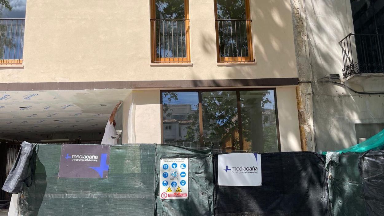 Obras del edificio intergeneracional del Partidor, Alcoy. Imagen propia.