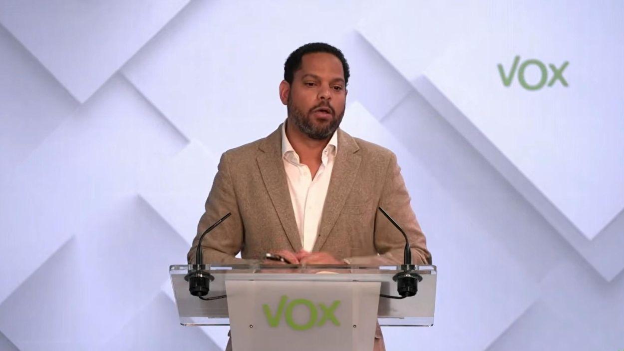 Vox no aclara si pedirá entrar en el Gobierno de Andalucía, pero garantiza que exigirá a Moreno Bonilla la prioridad nacional. EP.