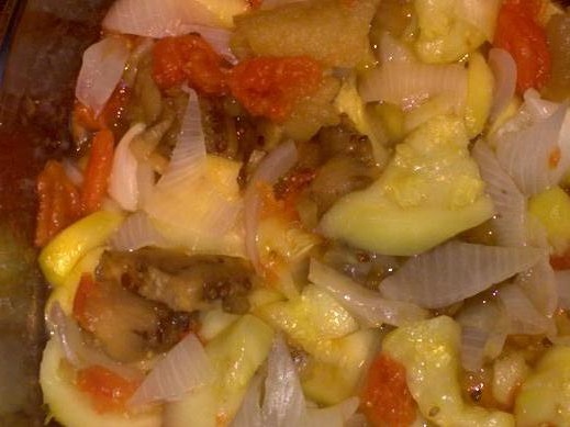 Menestra de verduras asadas y guiso de pescado