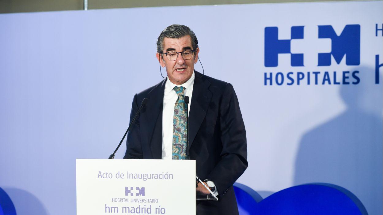 El médico y abogado Juan Abarca participando en el acto inaugural del Hospital Universitario HM Madrid Río. EP.