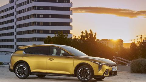 Kia K4: Diseño audaz y tecnología de punta en un solo coche