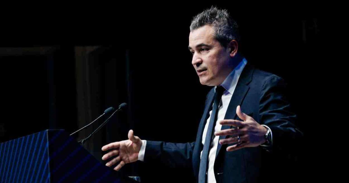 Indra elige al directivo de Renault Josep Maria Recasens como consejero delegado en sustitución de De los Mozos