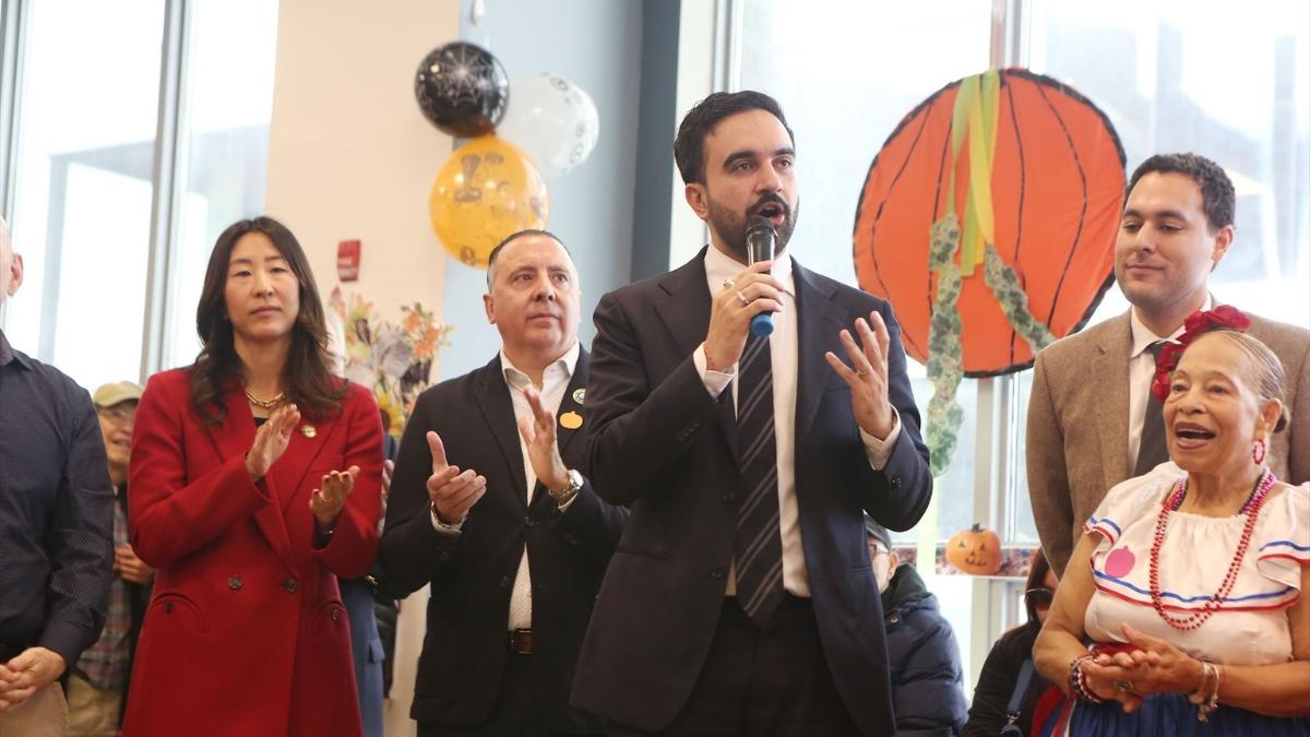Mandami durante un evento| EP