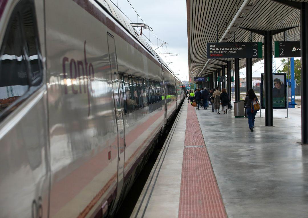 Imagen del interior de la estación de tren de Toledo. EP.