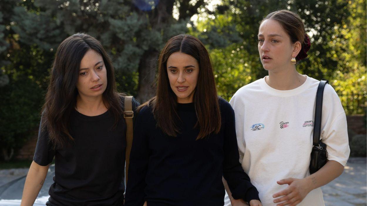 Anna Castillo, Macarena García y Laura Weissmahr. Movistar