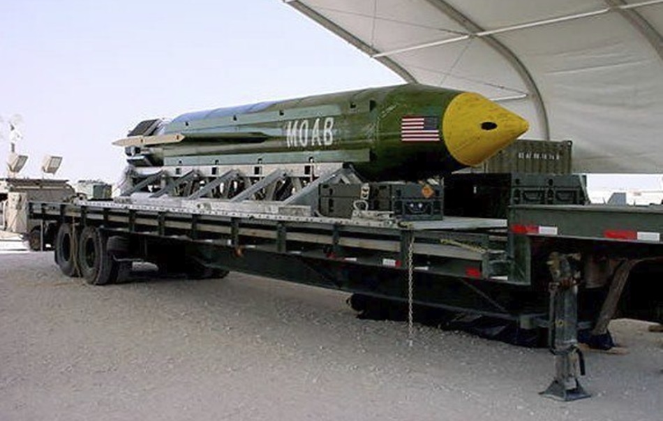  Fotografía sin fechar en la que se registró una bomba GBU-43 Massive Ordnance Air Blast (MOAB)