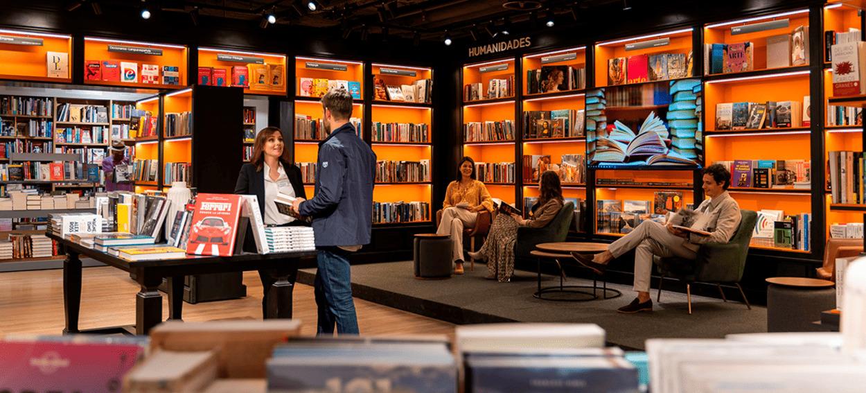 El Corte Inglés participa en la Feria del Libro. EL CORTE INGLÉS