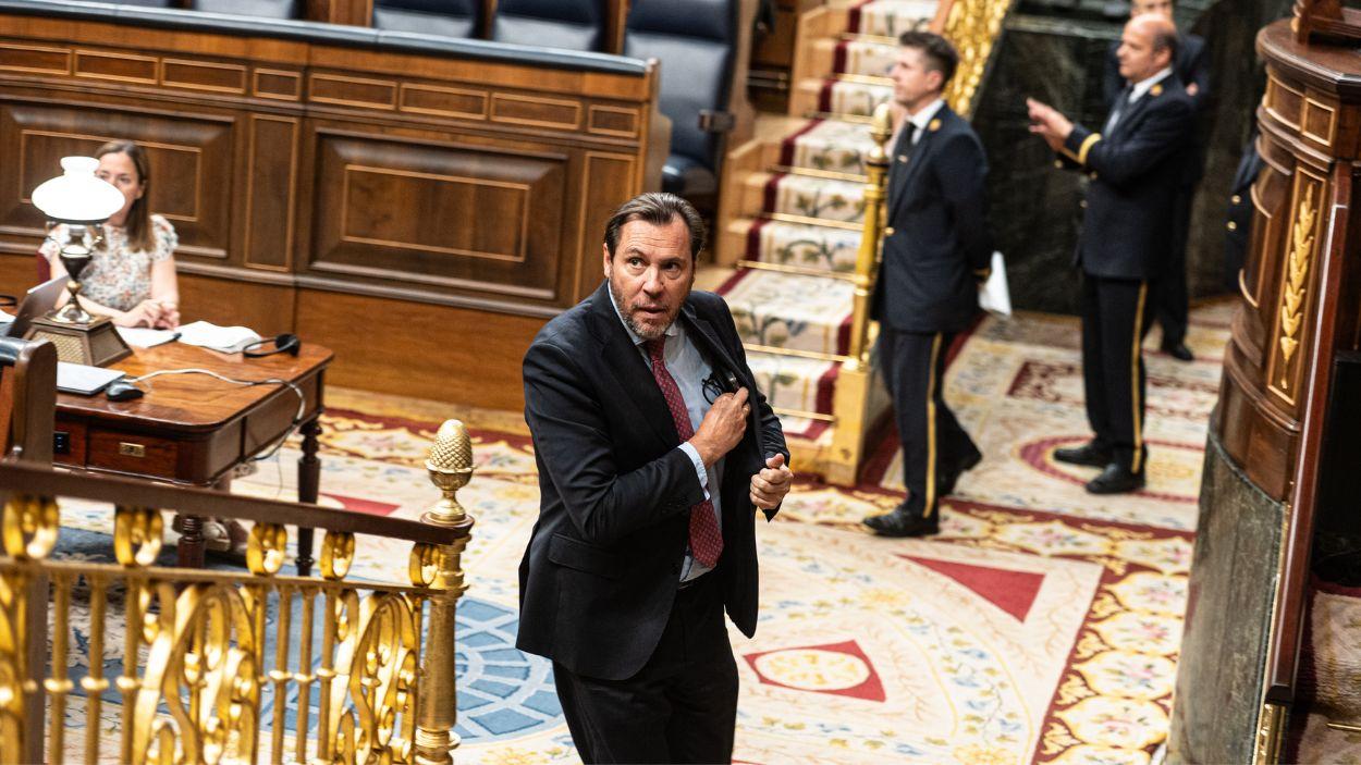 El ministro de Transportes, Óscar Puente, durante una sesión plenaria, en el Congreso de los Diputados, a 28 de mayo de 2026, en Madrid. EP.