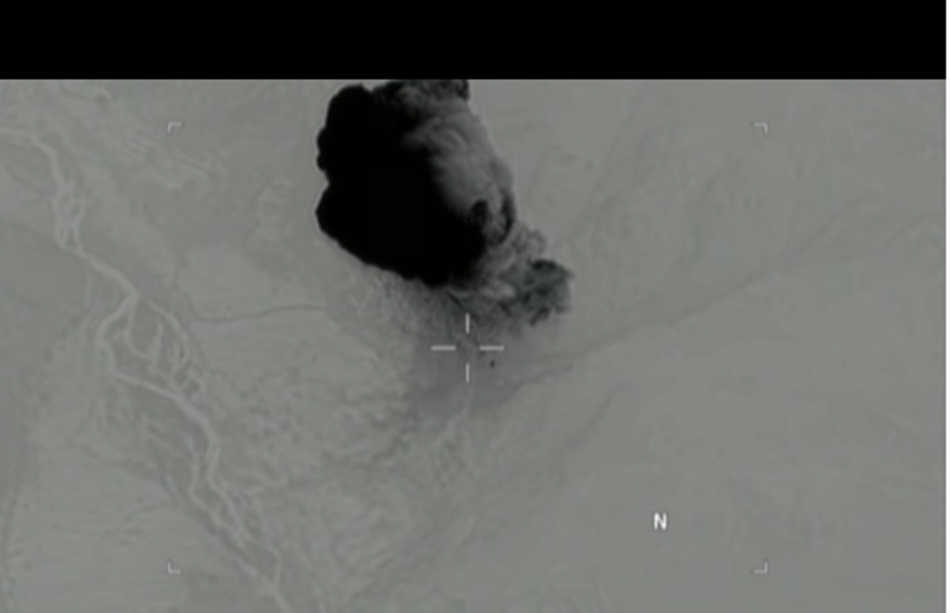 Bomba MOAB lanzada sobre Afganistán sobre EEUU