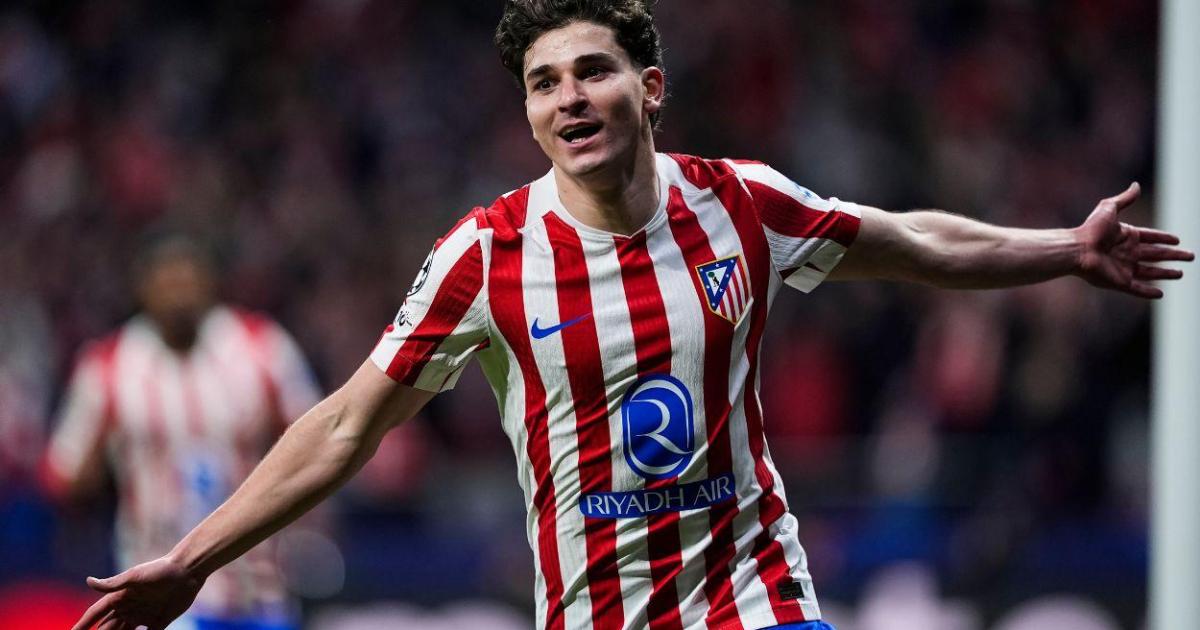 El salvaje contraataque del Atlético de Madrid al Barcelona por los rumores del fichaje de Julián Álvarez