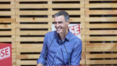 El presidente del Gobierno, Pedro Sánchez, pone el broche al 27º Congreso de las Juventudes Socialistas en Madrid. Europa Press.