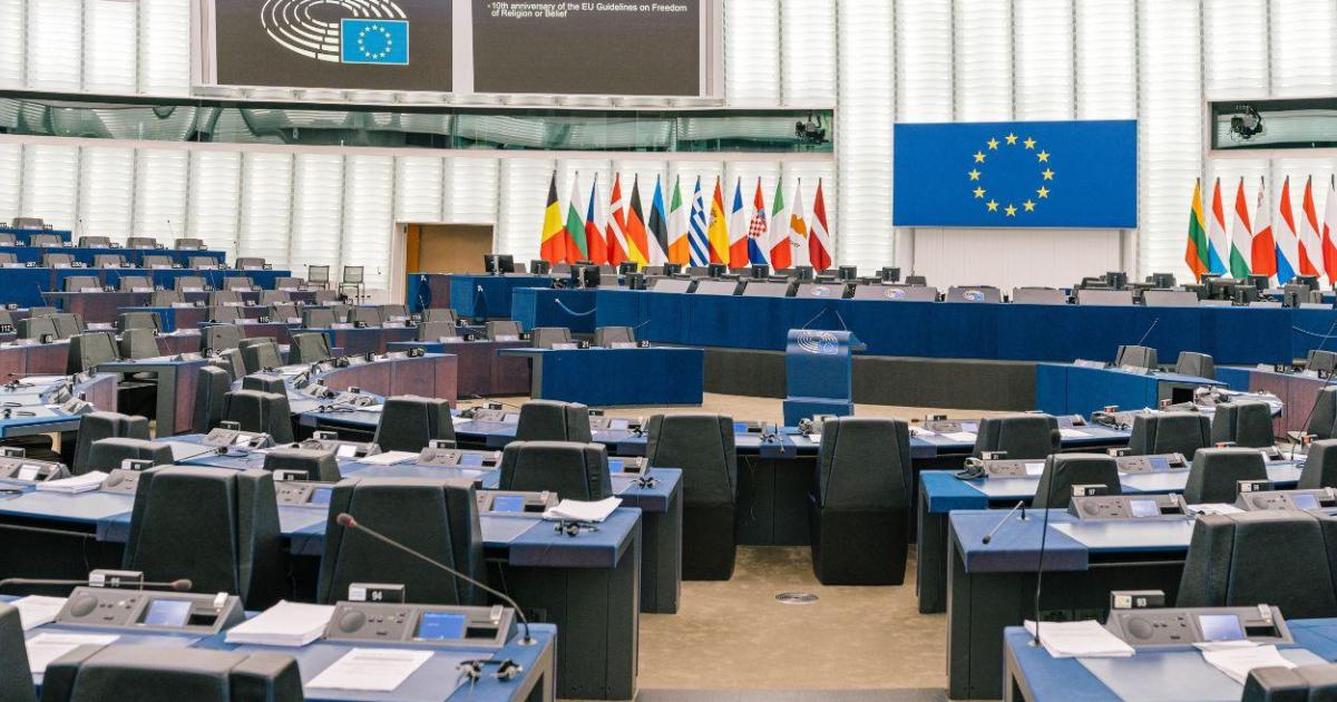 Europa endurece su política migratoria y copia el modelo Meloni pese a las dudas judiciales