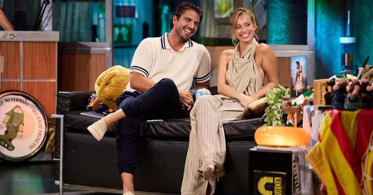 La inesperada química entre Maxi Iglesias y Magui Corceiro en ‘La Revuelta’ dispara las miradas: “Súper especial”