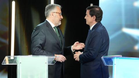 Los detalles del pacto entre PP y Vox en Castilla y León: prioridad nacional, coalición… y mucho más