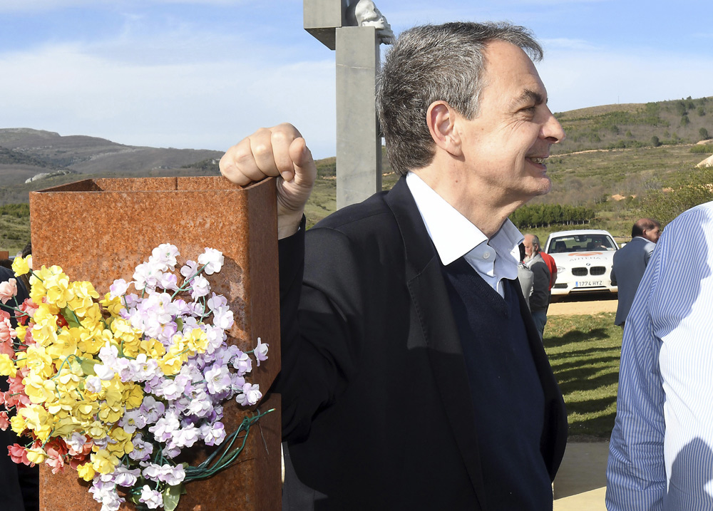 José Luis Rodríguez Zapatero en un acto conmemorativo del décimo aniversario de la Ley de Memoria Histórica en León